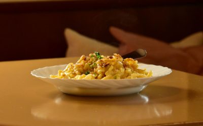 Try the Best Lobster Mac and Cheese in San Diego at Saltwater